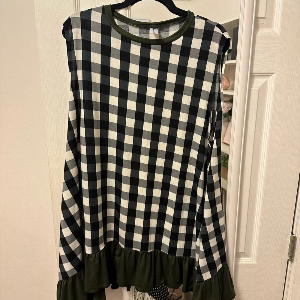 Size 2x top bundle - Picture 3 of 3